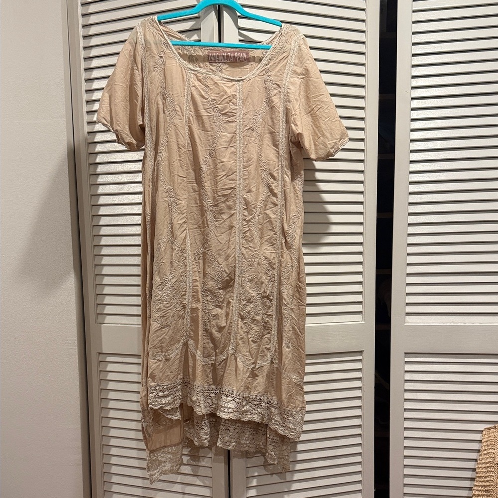 Magnolia Pearl Beige Lace Trim midi